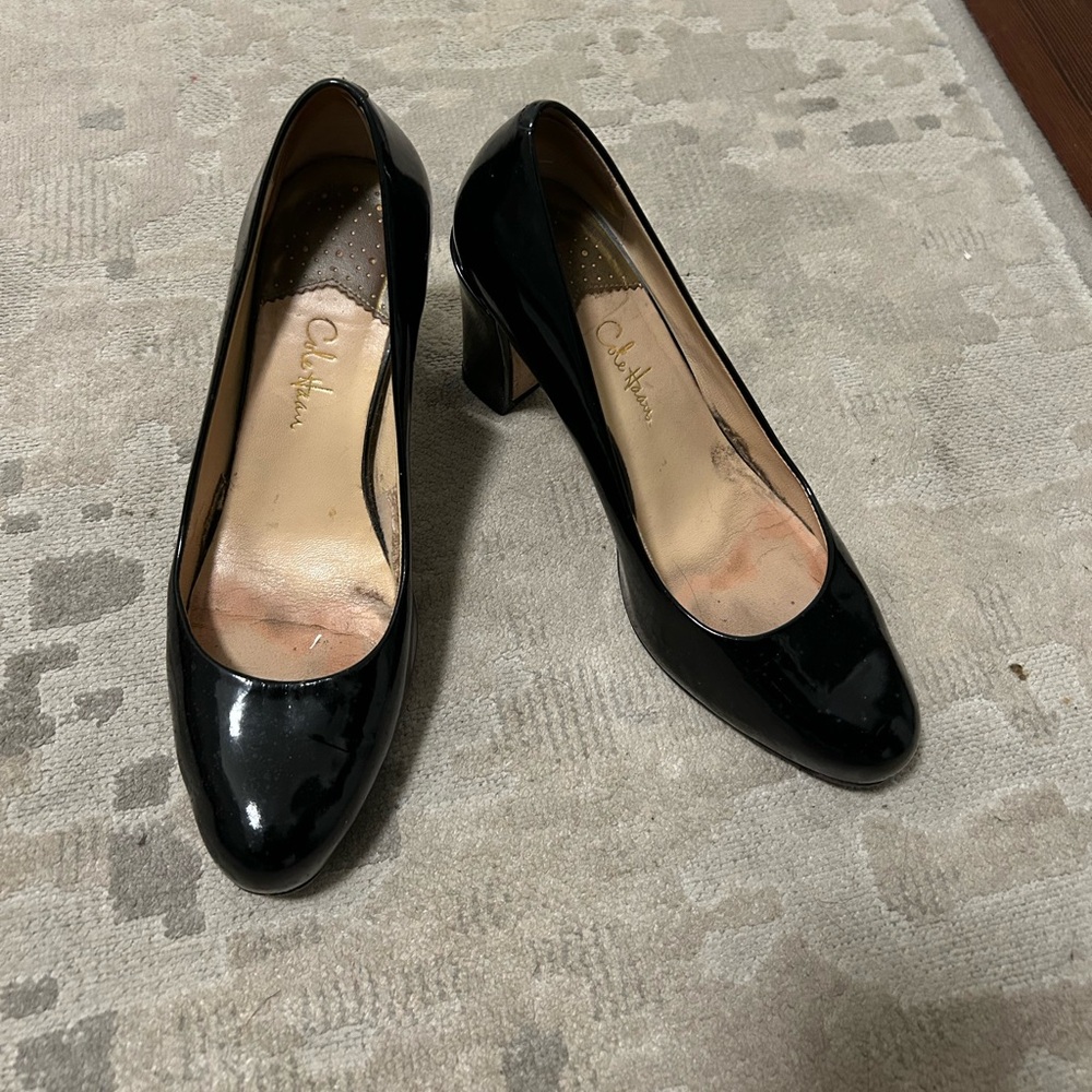 Cole Hahn Almond Toe Nike Air Patent Leather Pumps Heels 7.5m